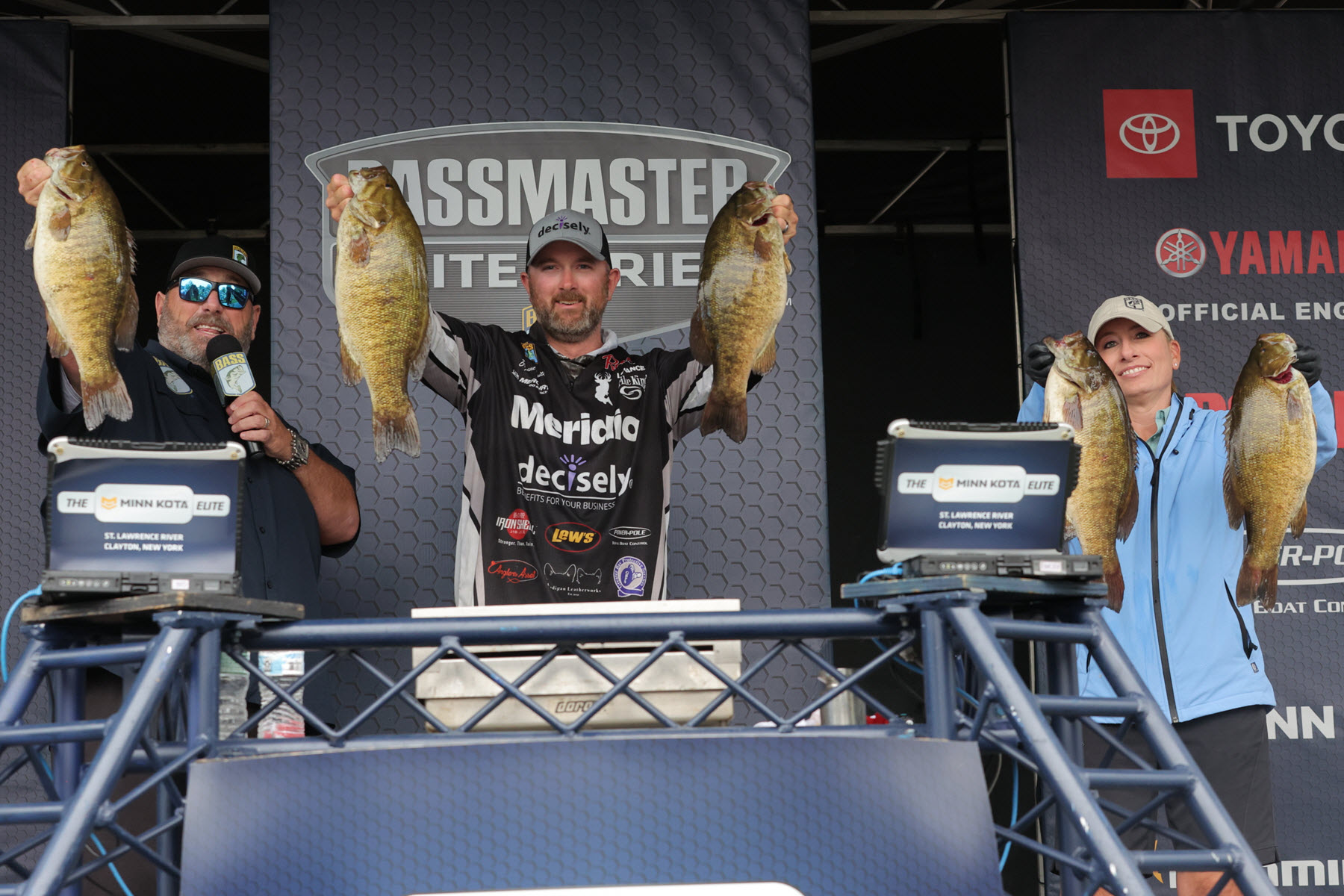 Bryant Smith weighs in a 29-pound, 5-ounce limit of smallmouth bass that led Day 1 of the Minn Kota Bassmaster Elite at St. Lawrence River