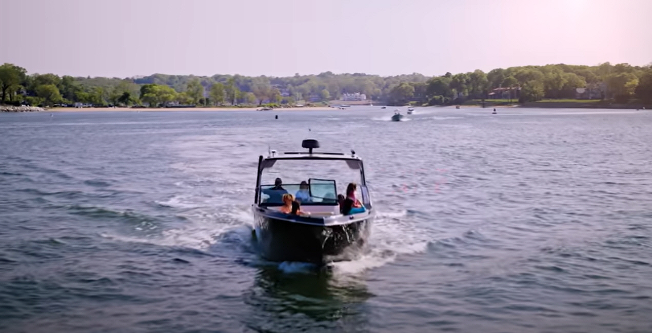 Discover Boating's "Seeking the Present" video